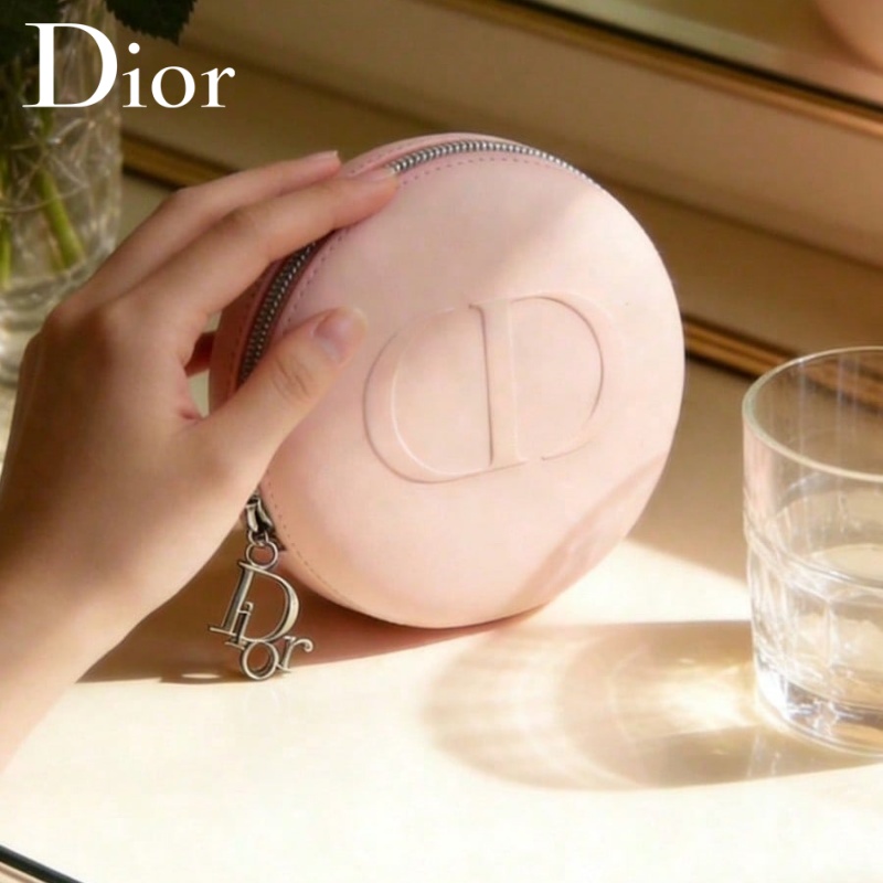 Сумка Christian Dior Dior's Ba – обзор и цена Beauty Makeup Dior