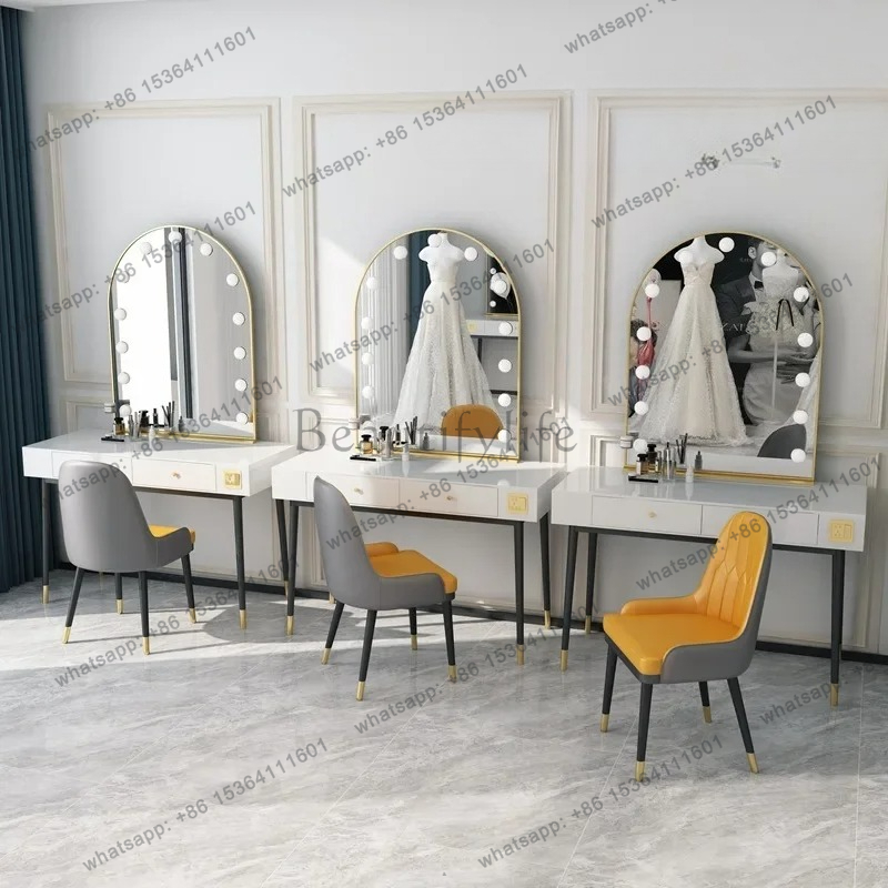 Простой зеркальный столик для  – обзор и цена Beauty Makeup Studio
