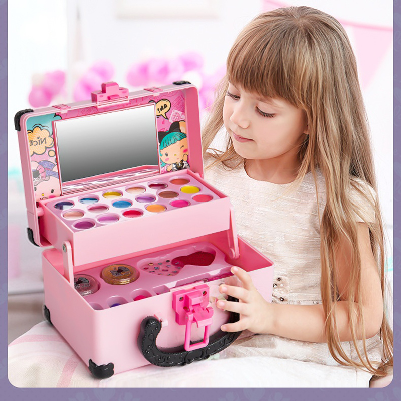 Набор игрушек для девочек, поз – обзор и цена Beauty Makeup Set For Kids